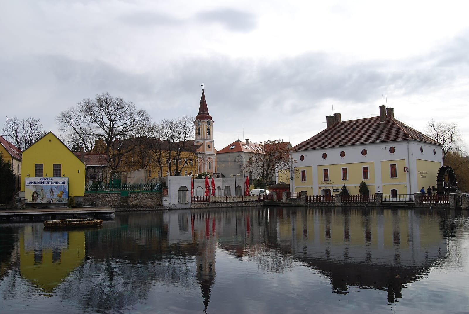 Tópart Bisztró