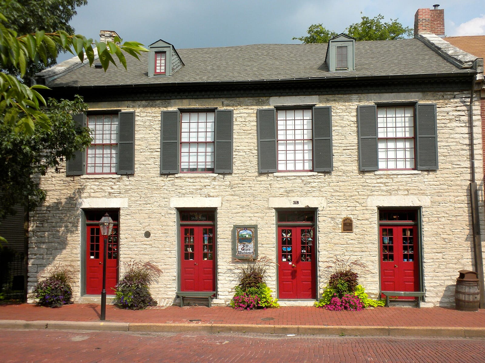 Saint Charles Coffee & Creperie photo 2