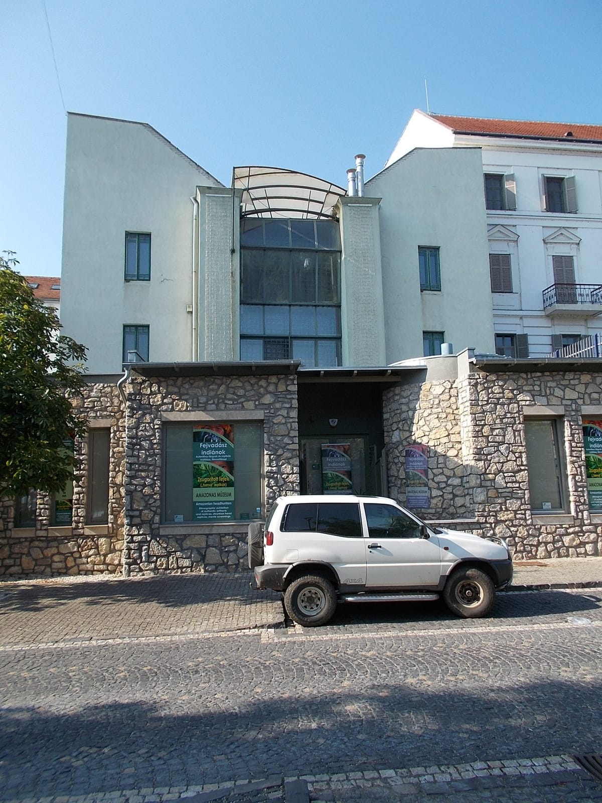 Kedves cukrászda photo 2