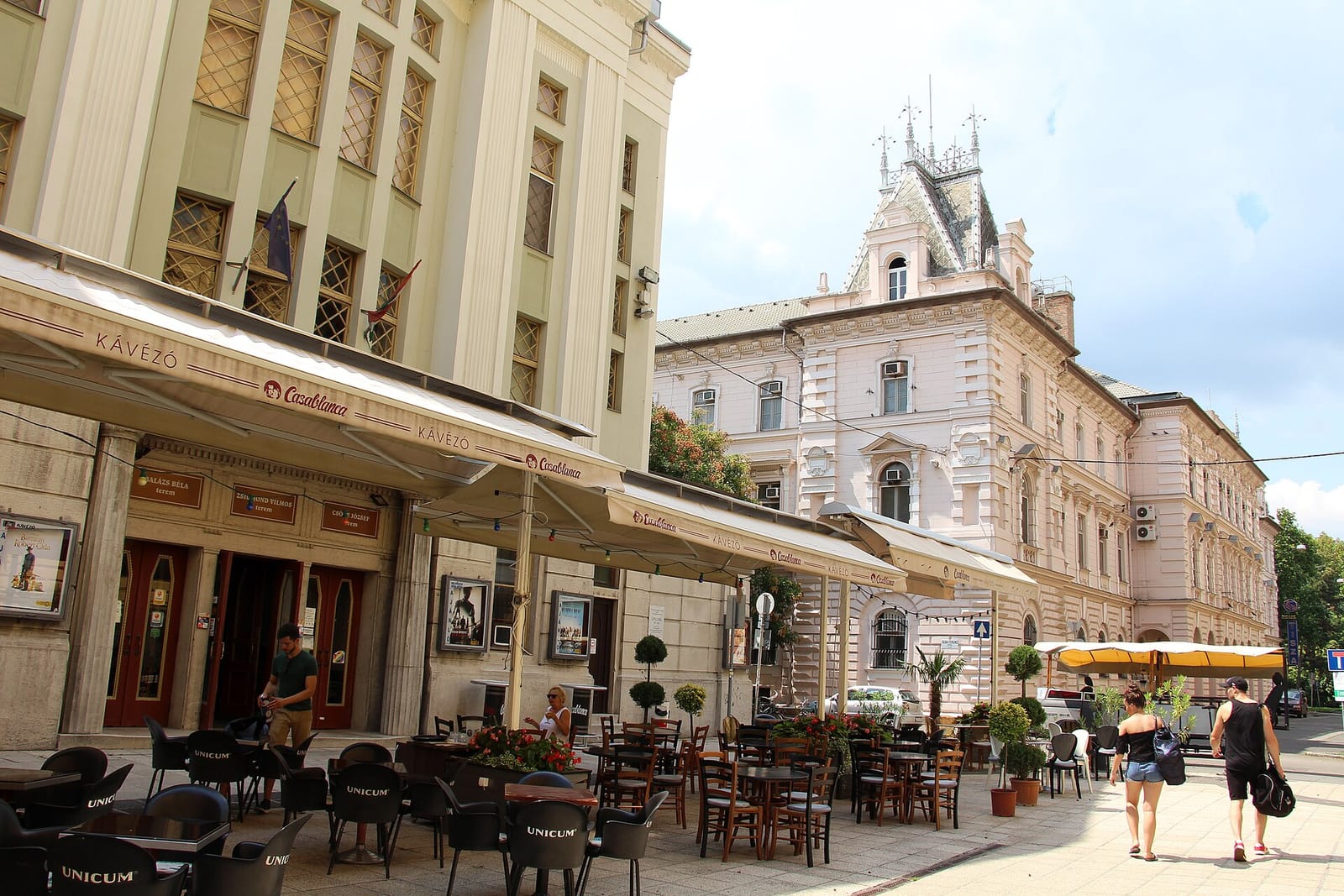Grand Café Mozi és Kávézó