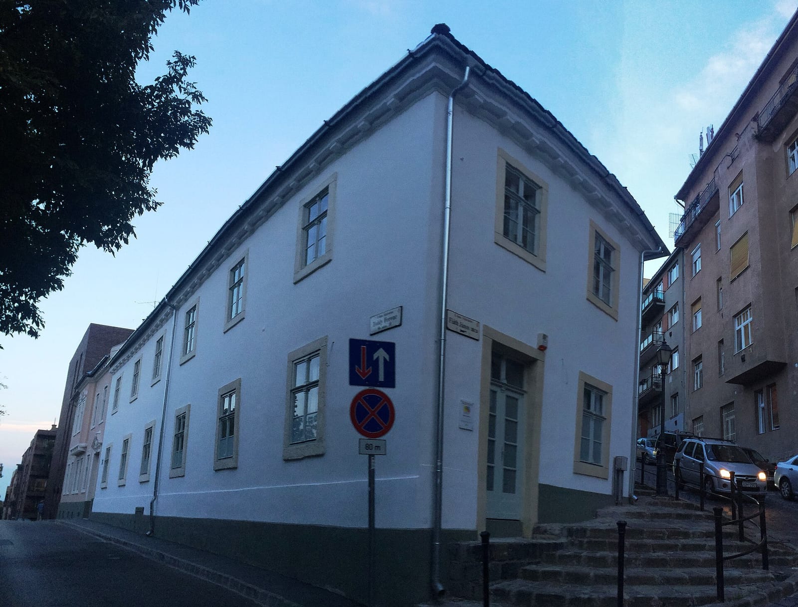 Bereg Embassy