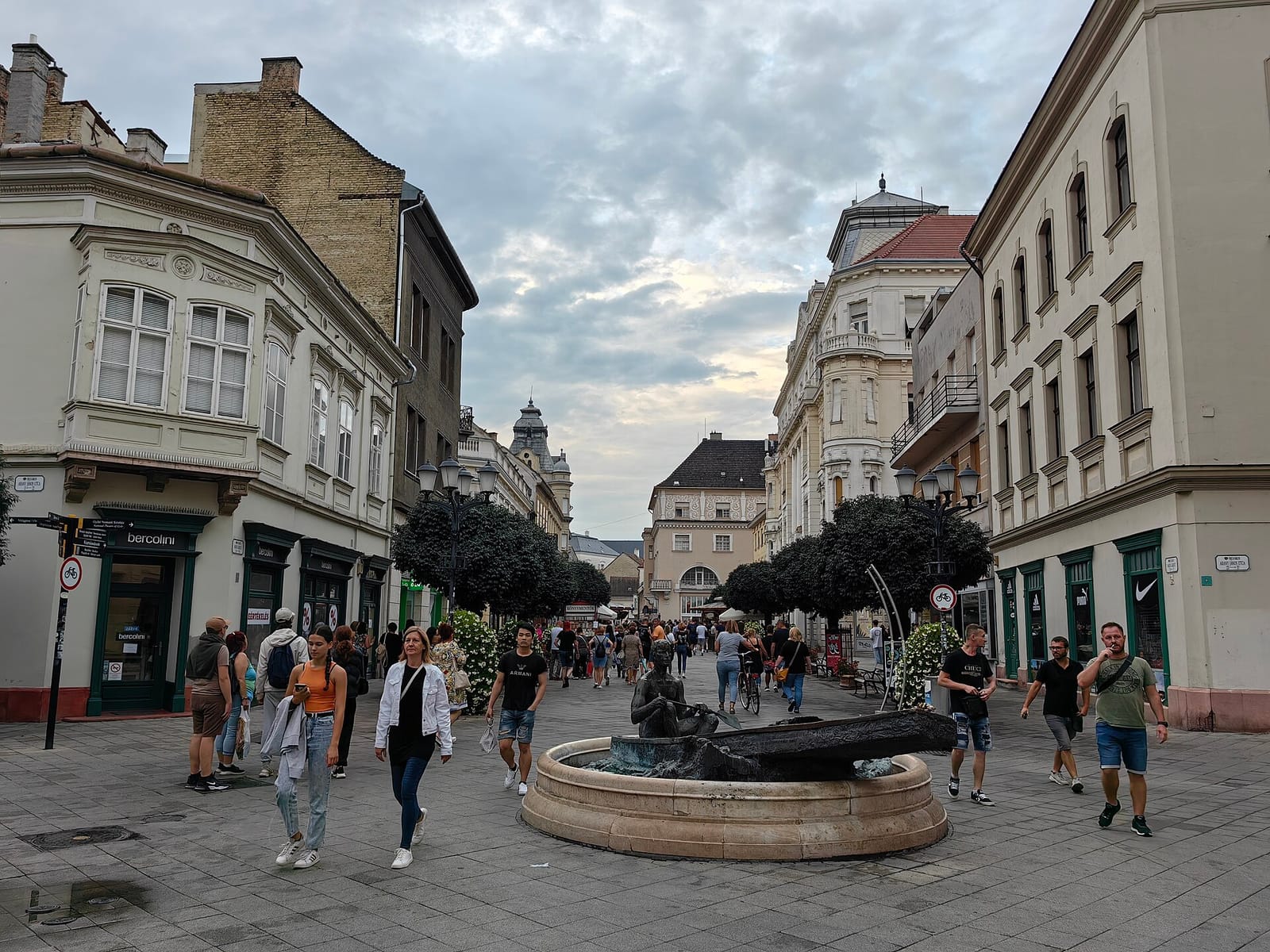 Bécsi kávéház photo 4