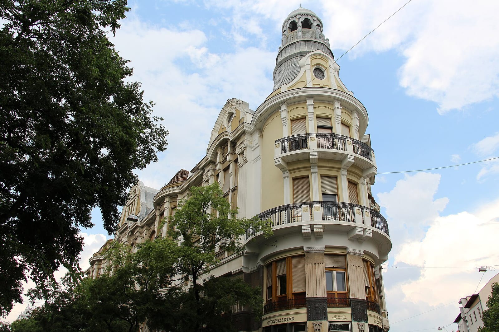 Hét Kávézó photo 2