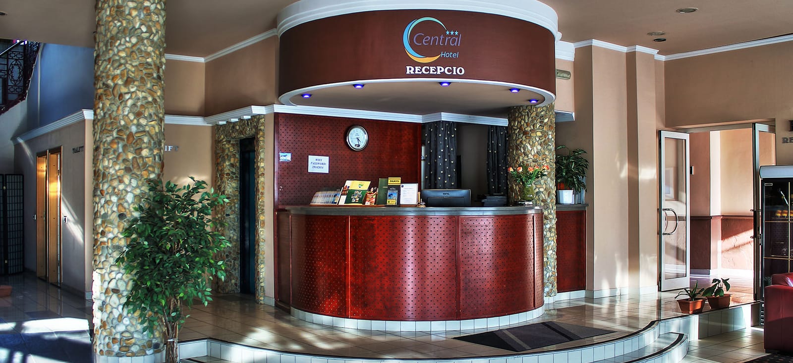 Hotel Centrál***