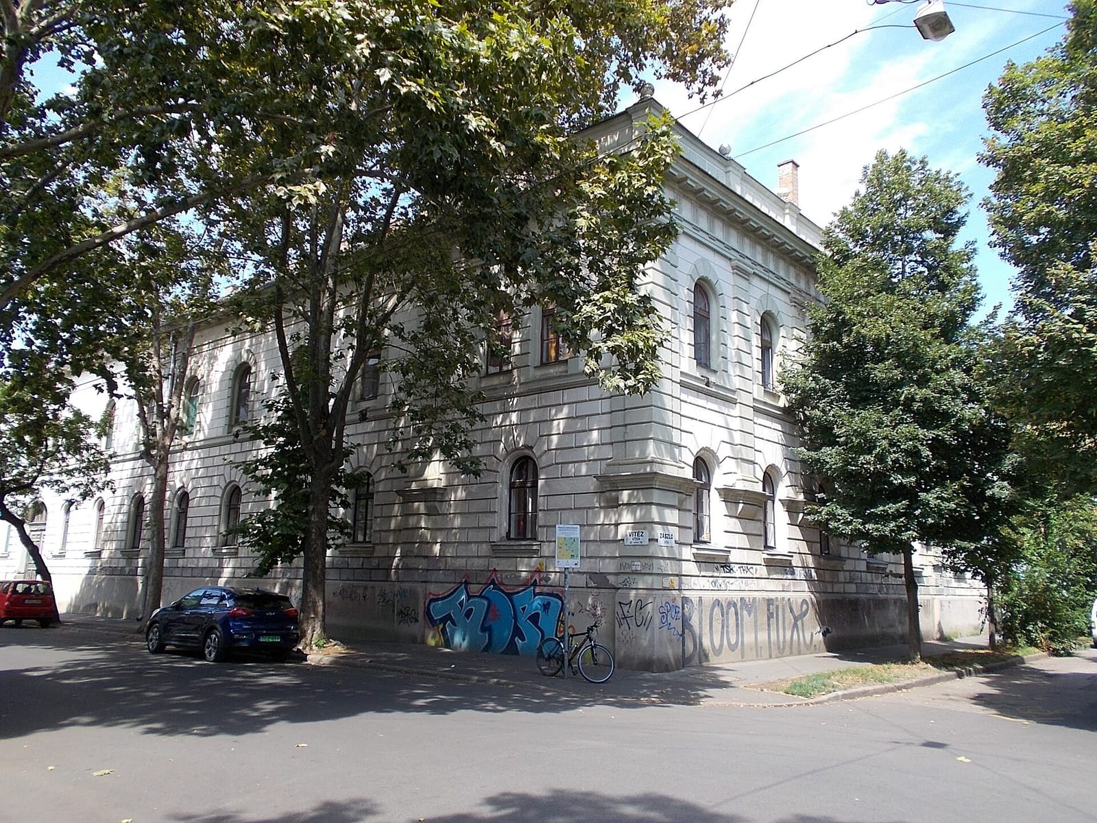 Szünet ifjúsági presszó photo 4