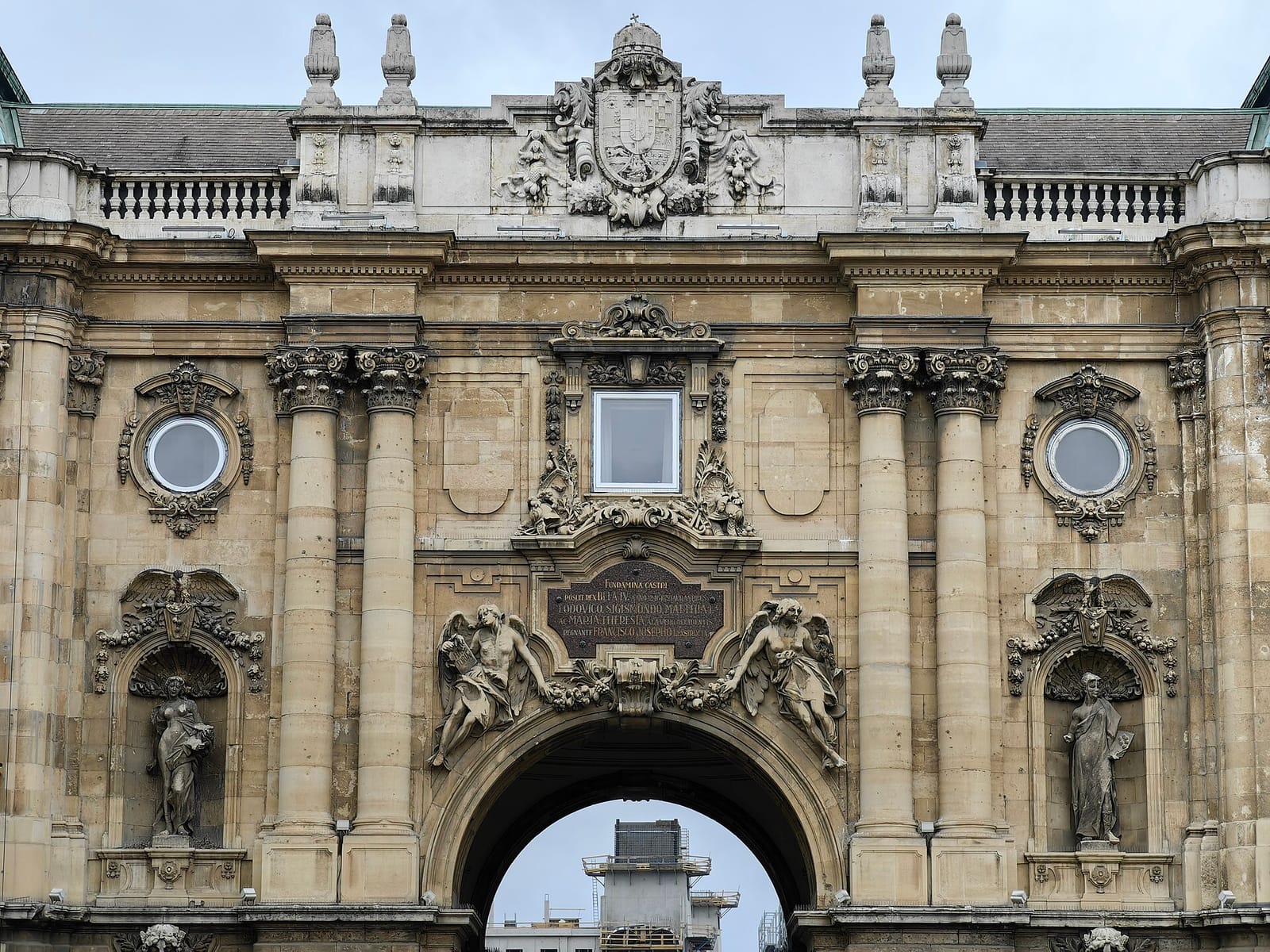 Főőrség Étterem és Kávéház photo 12