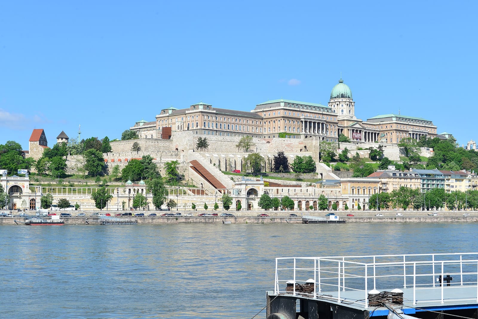 Parlament Kávézó photo 2