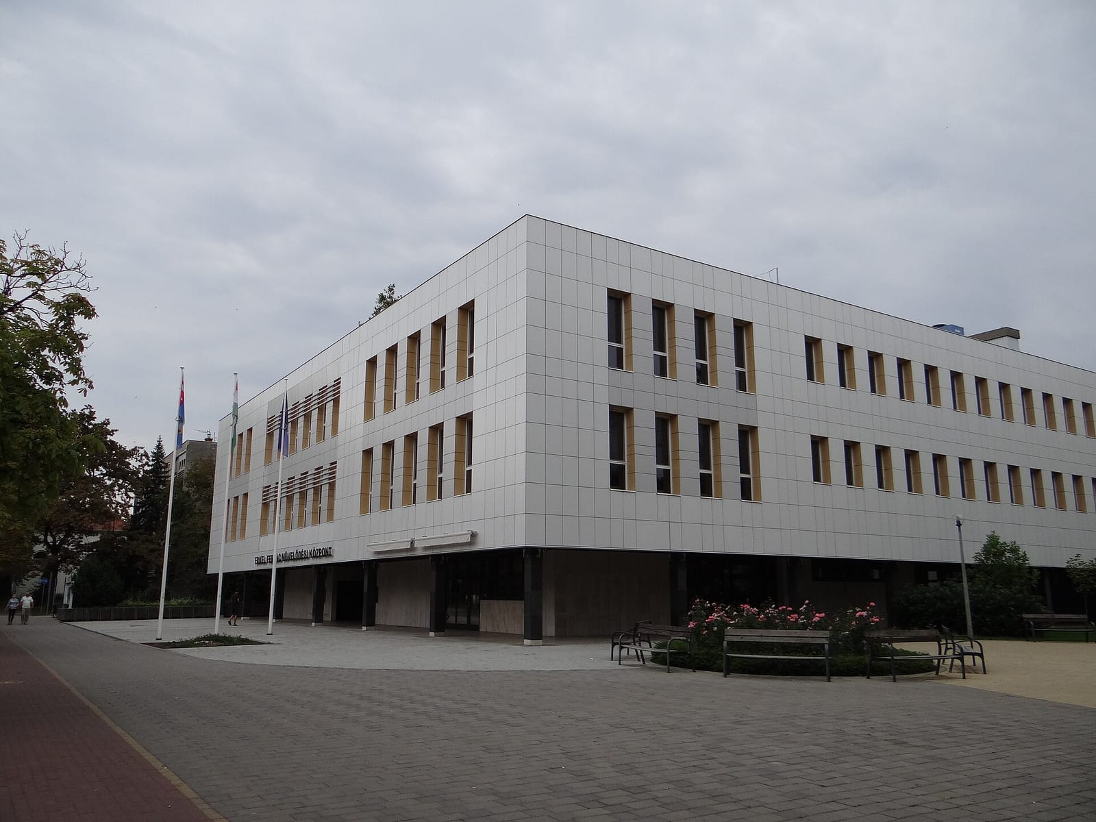 Pini Cukrászda