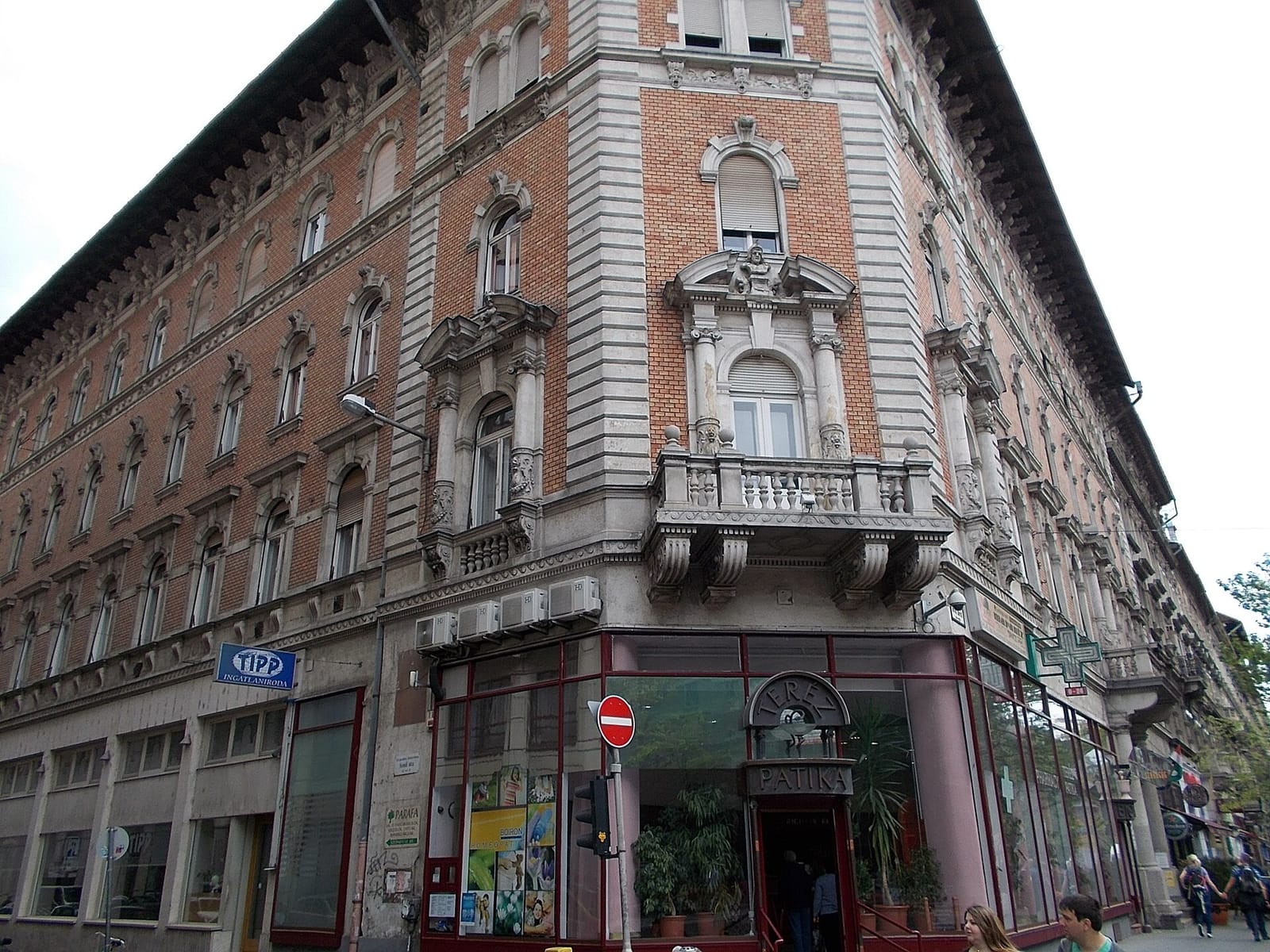 Zsolnay Kávéház