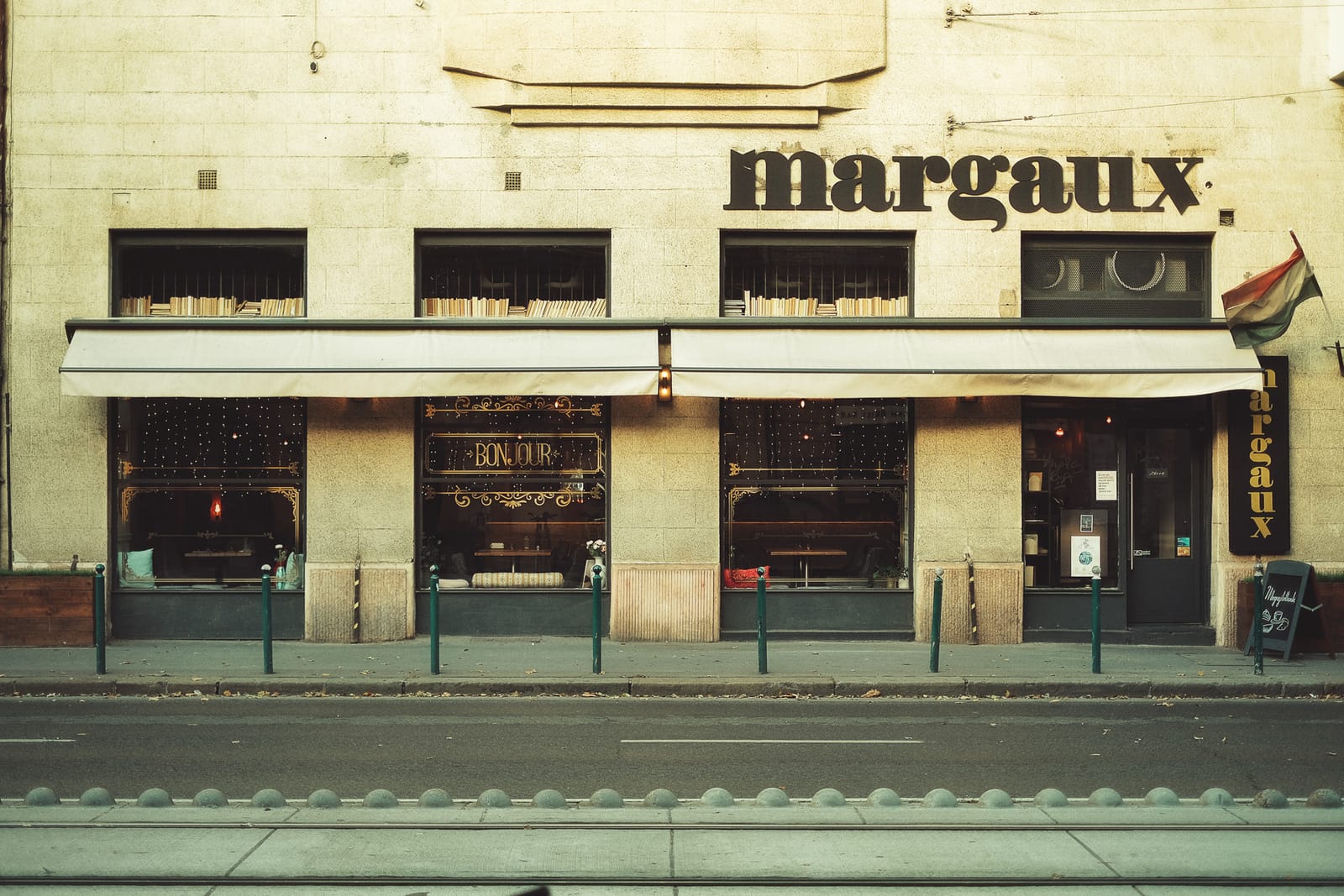 Margaux photo 2