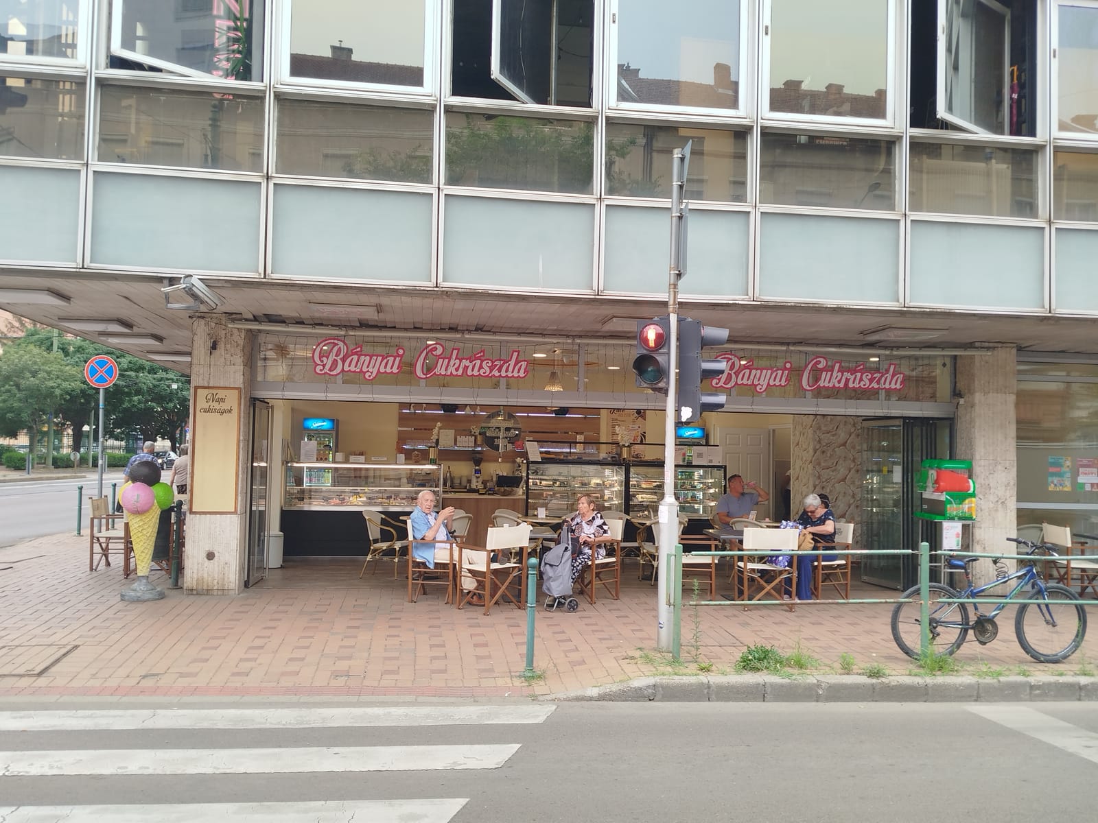 Bányai cukrászda és pizzéria photo 3