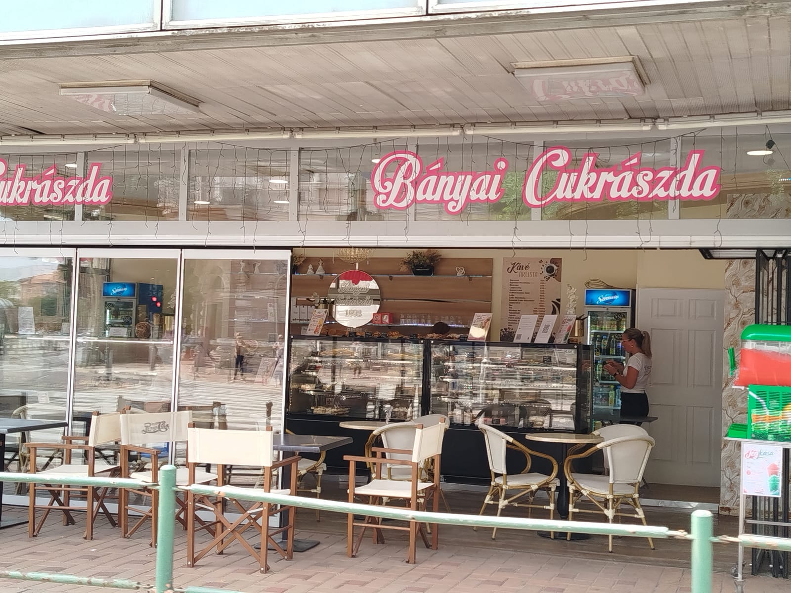 Bányai cukrászda és pizzéria