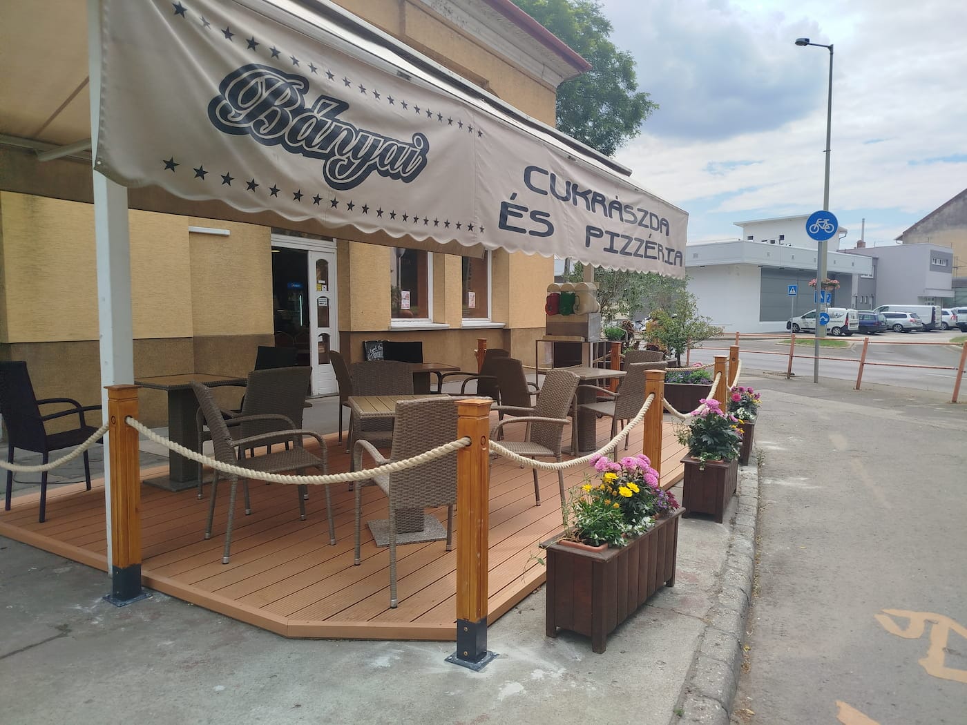 Bányai cukrászda és pizzéria photo 5