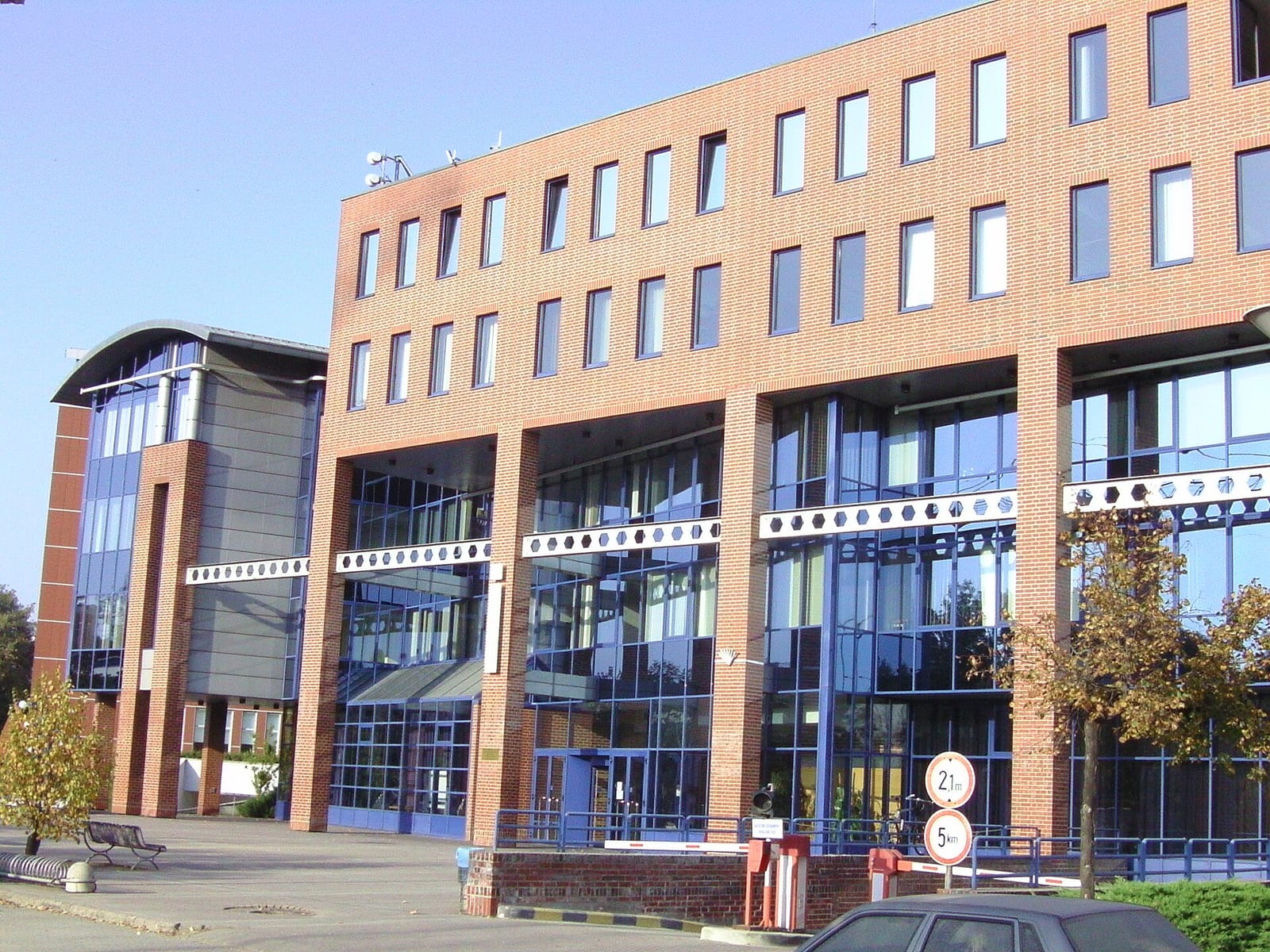 BME I büfé photo 3