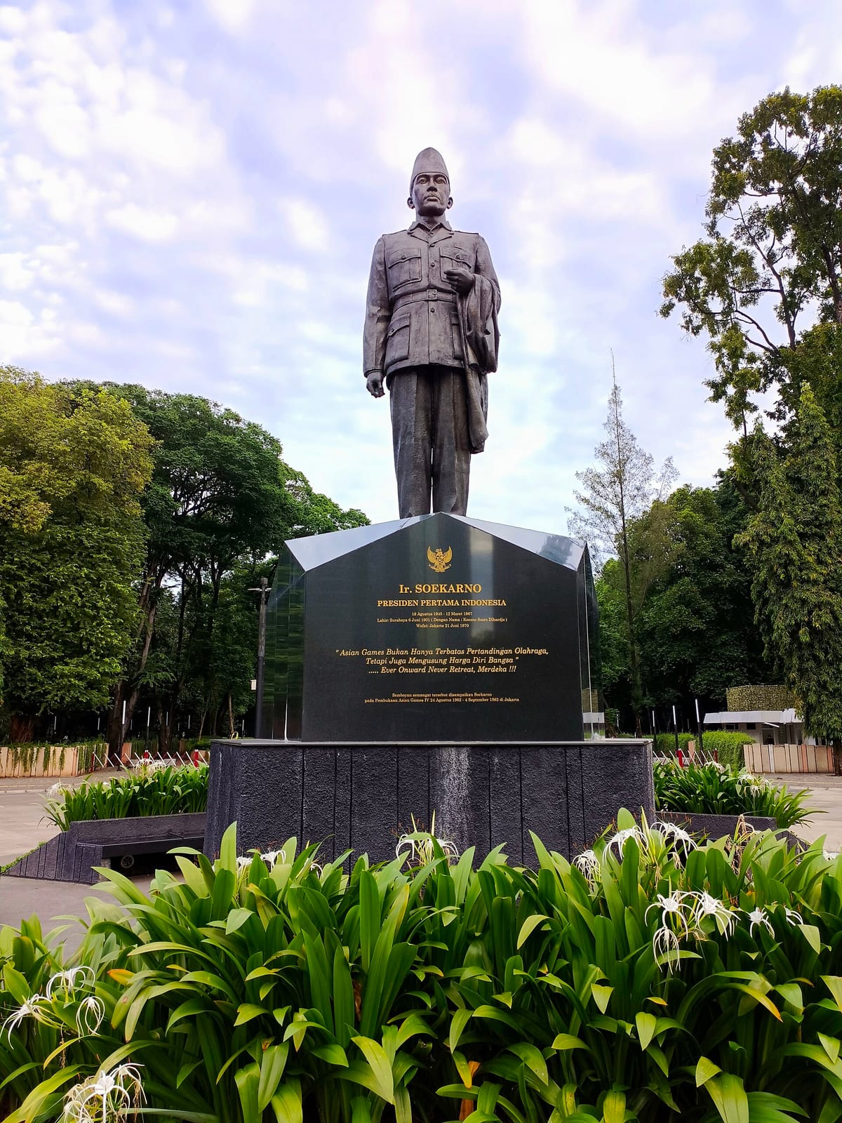 Toko Kopi TUKU - GBK Senayan