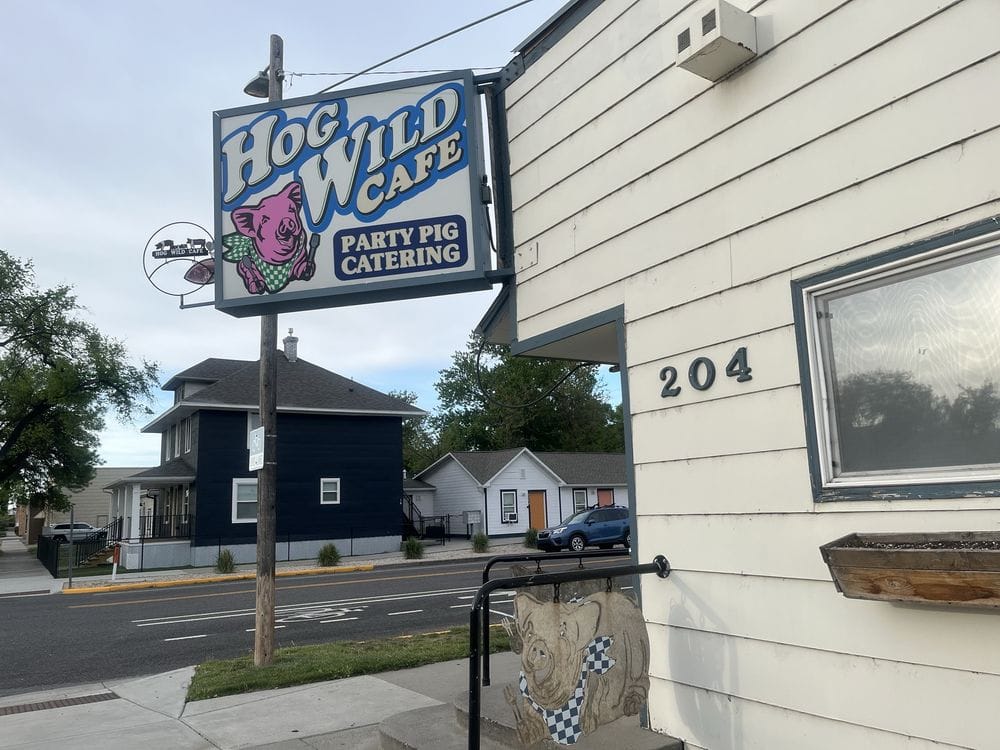 Hog Wild Cafe photo 3