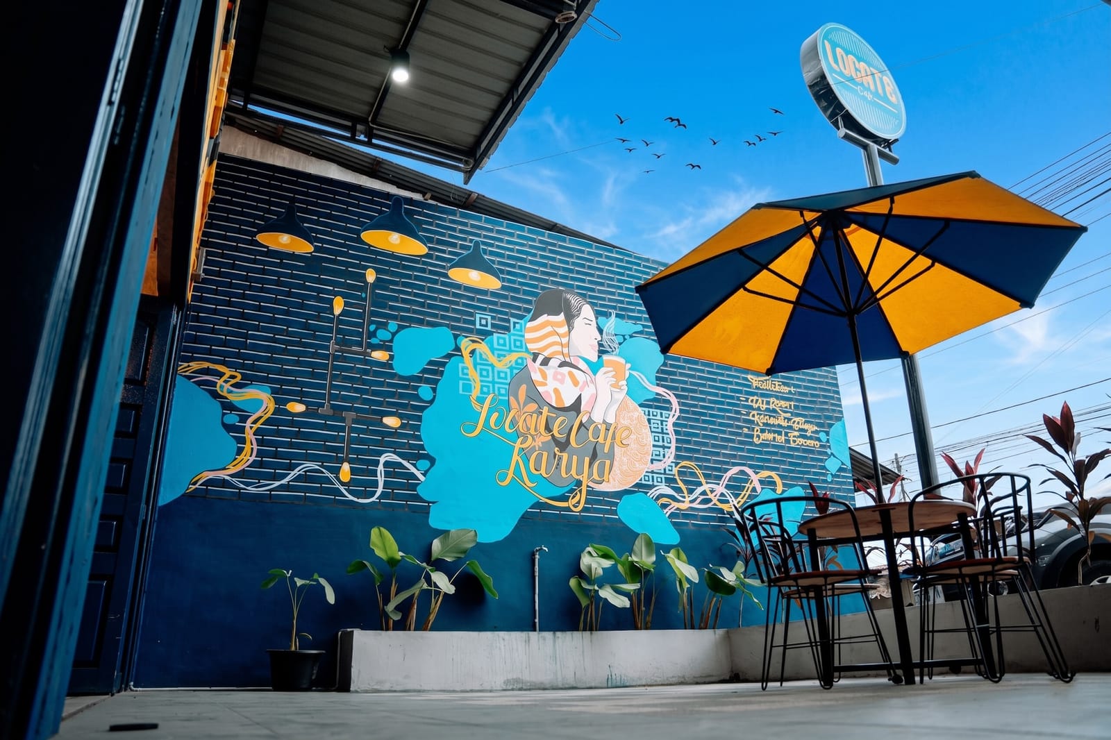 Locate Cafe photo 3