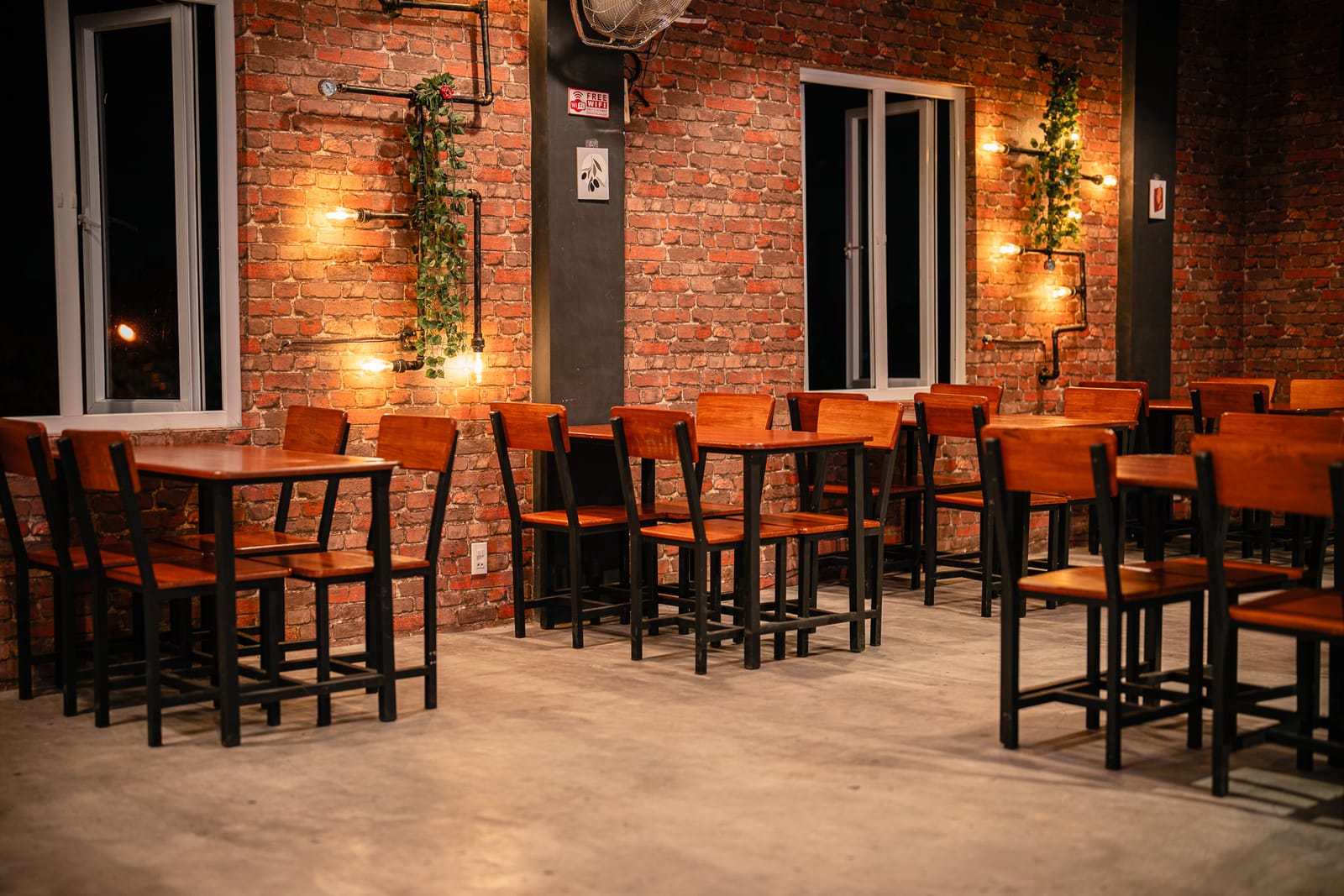 Locate Cafe photo 5