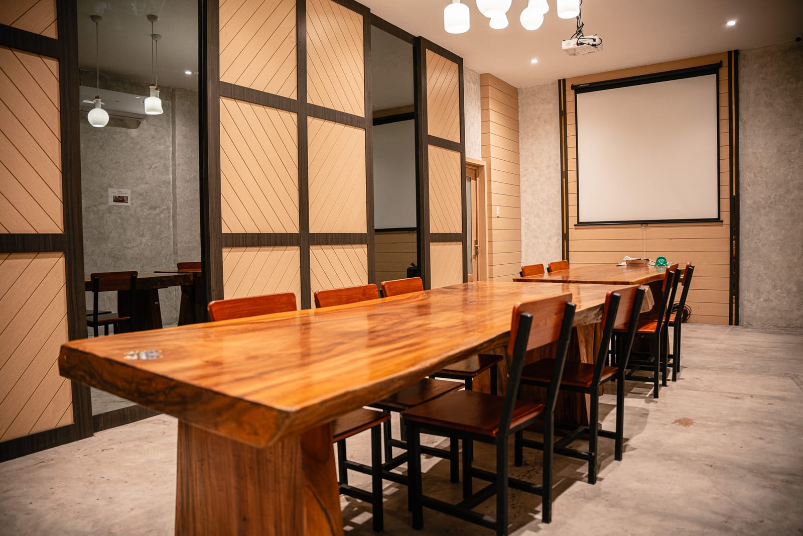 Locate Cafe photo 4
