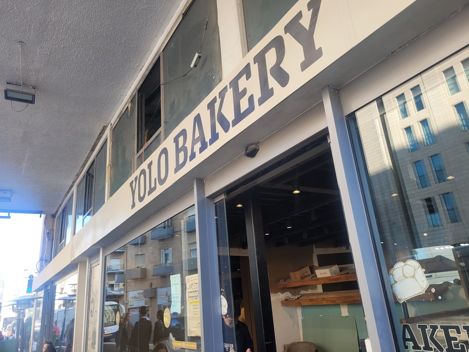 YOLO Bakery
