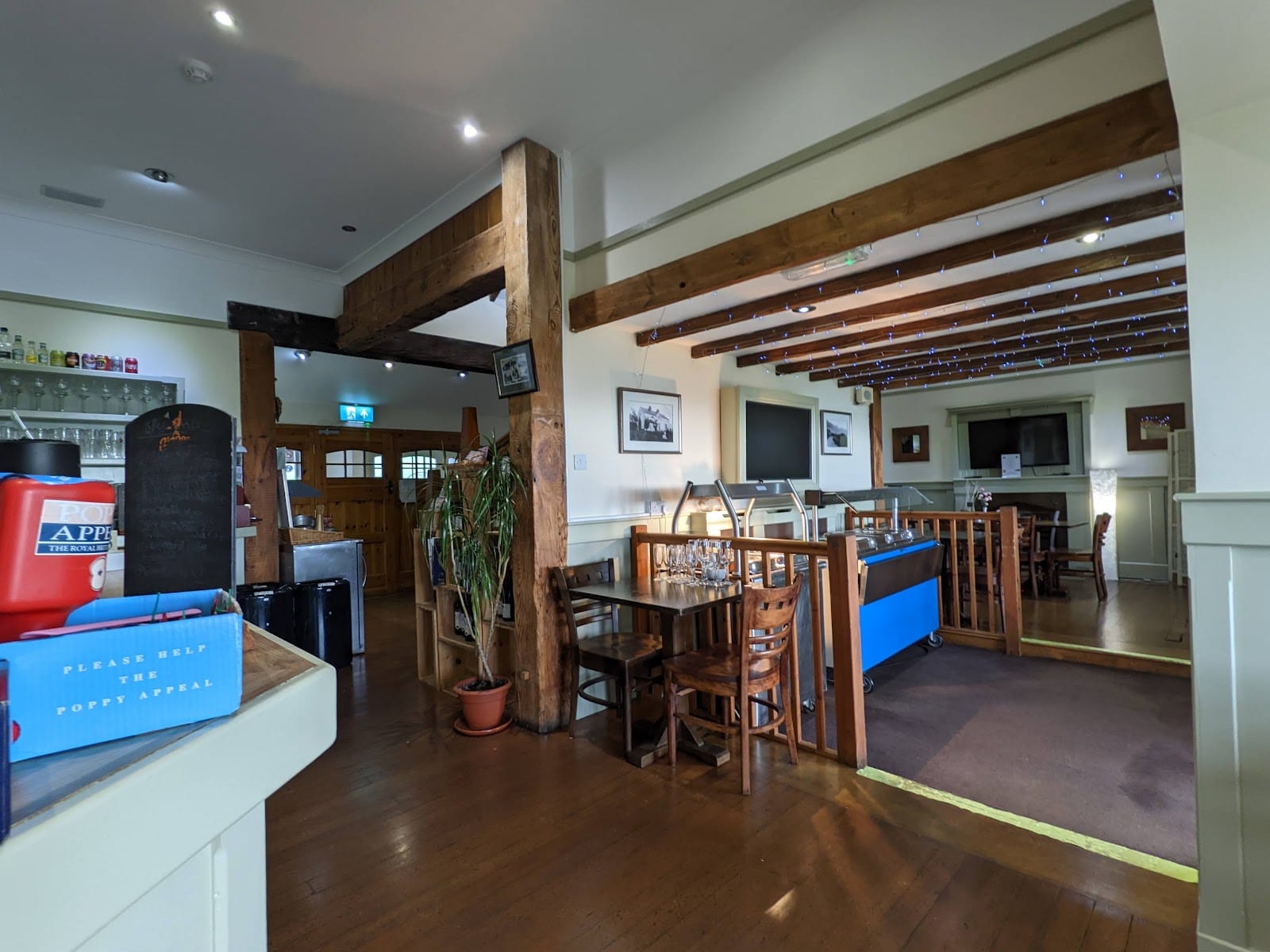 Niarbyl Cafe