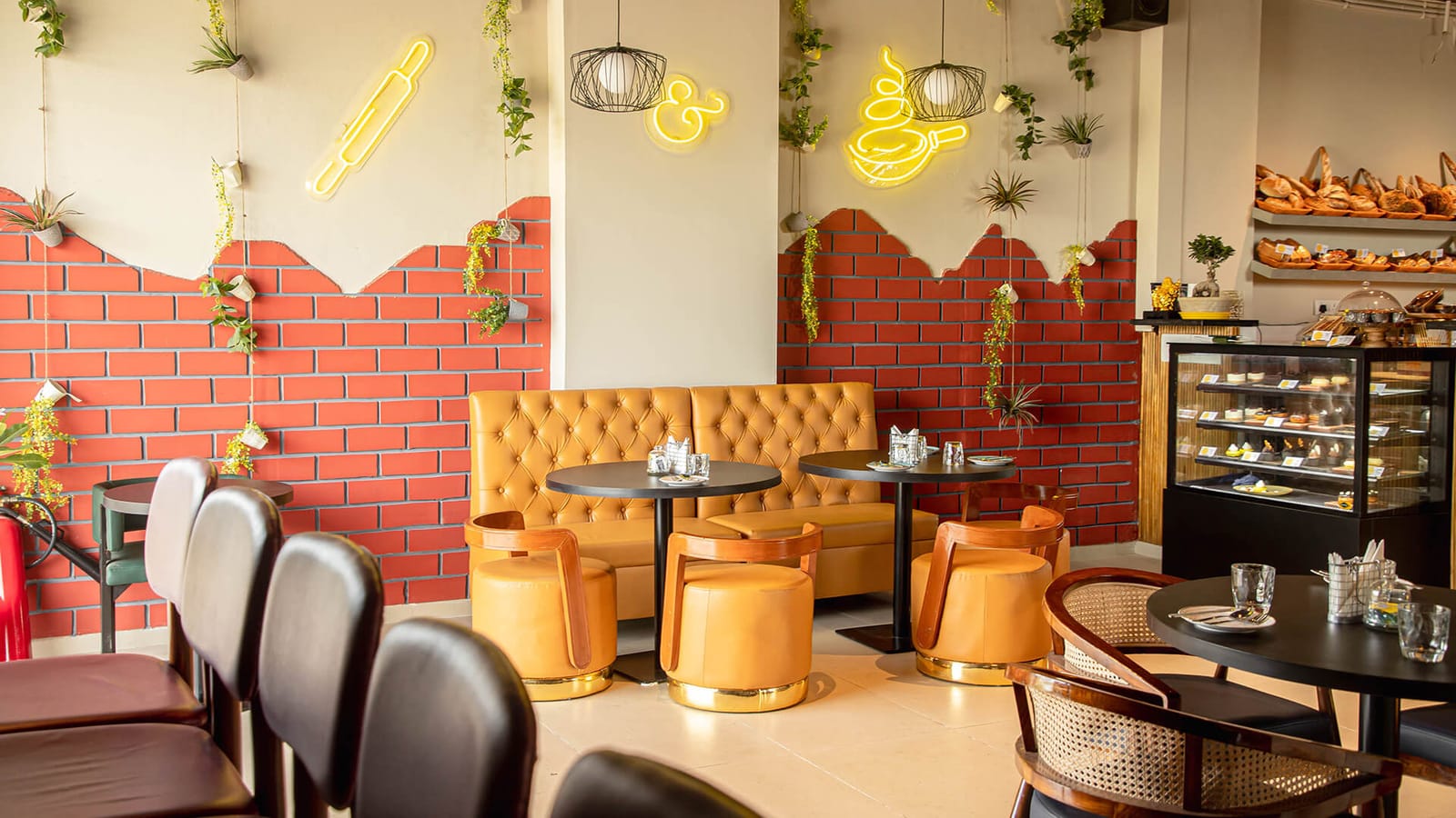 Pin & Pan Café photo 3