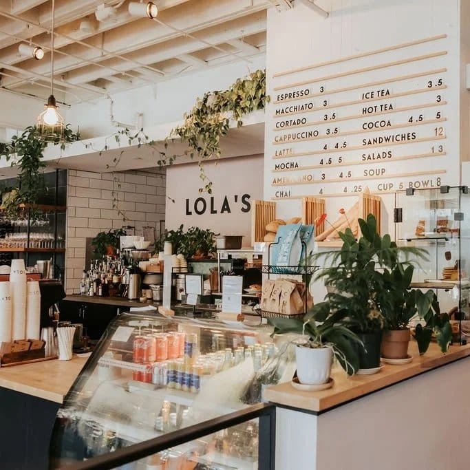 Lola's Cafe photo 3