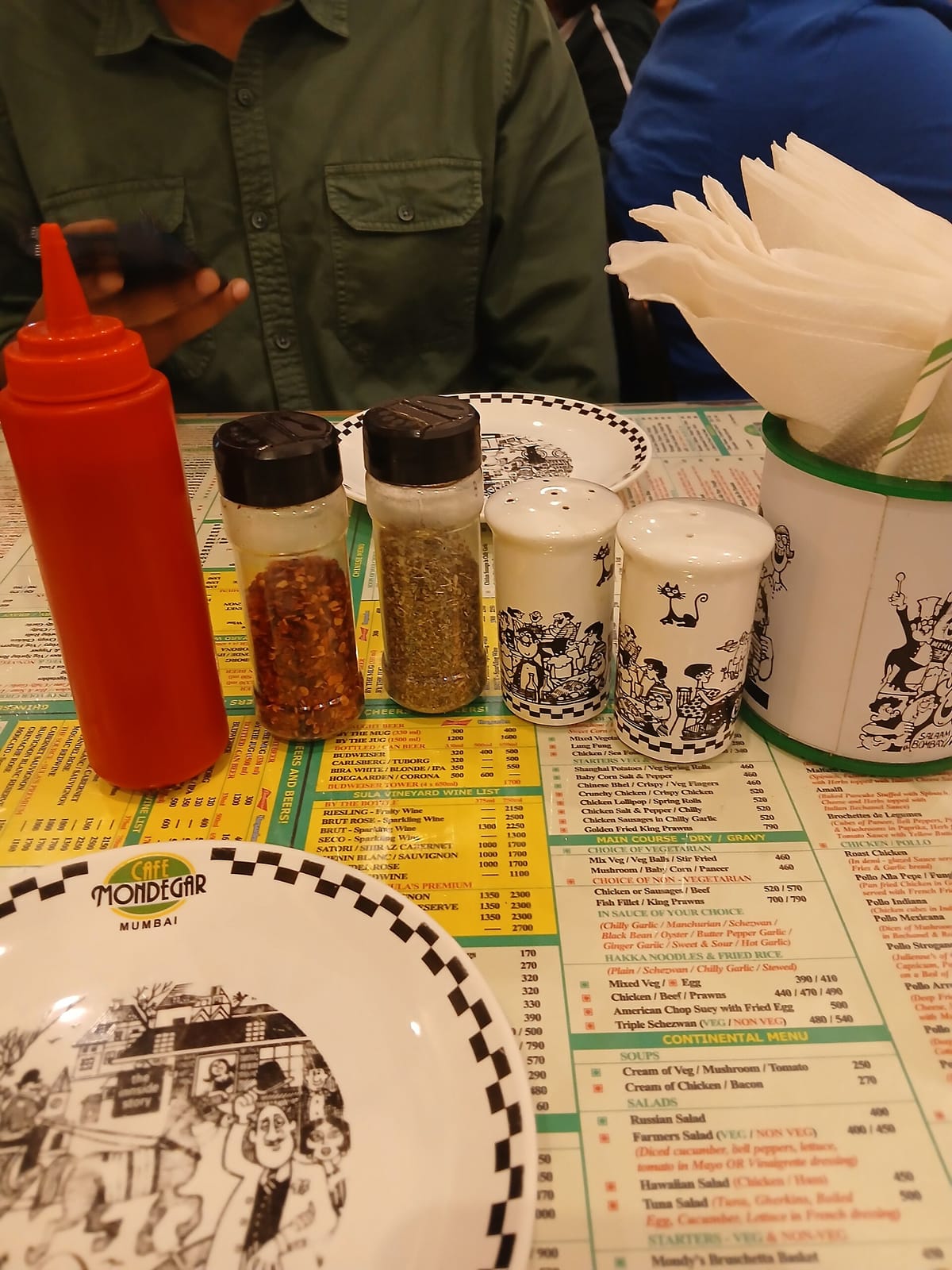 Cafe Mondegar photo 4