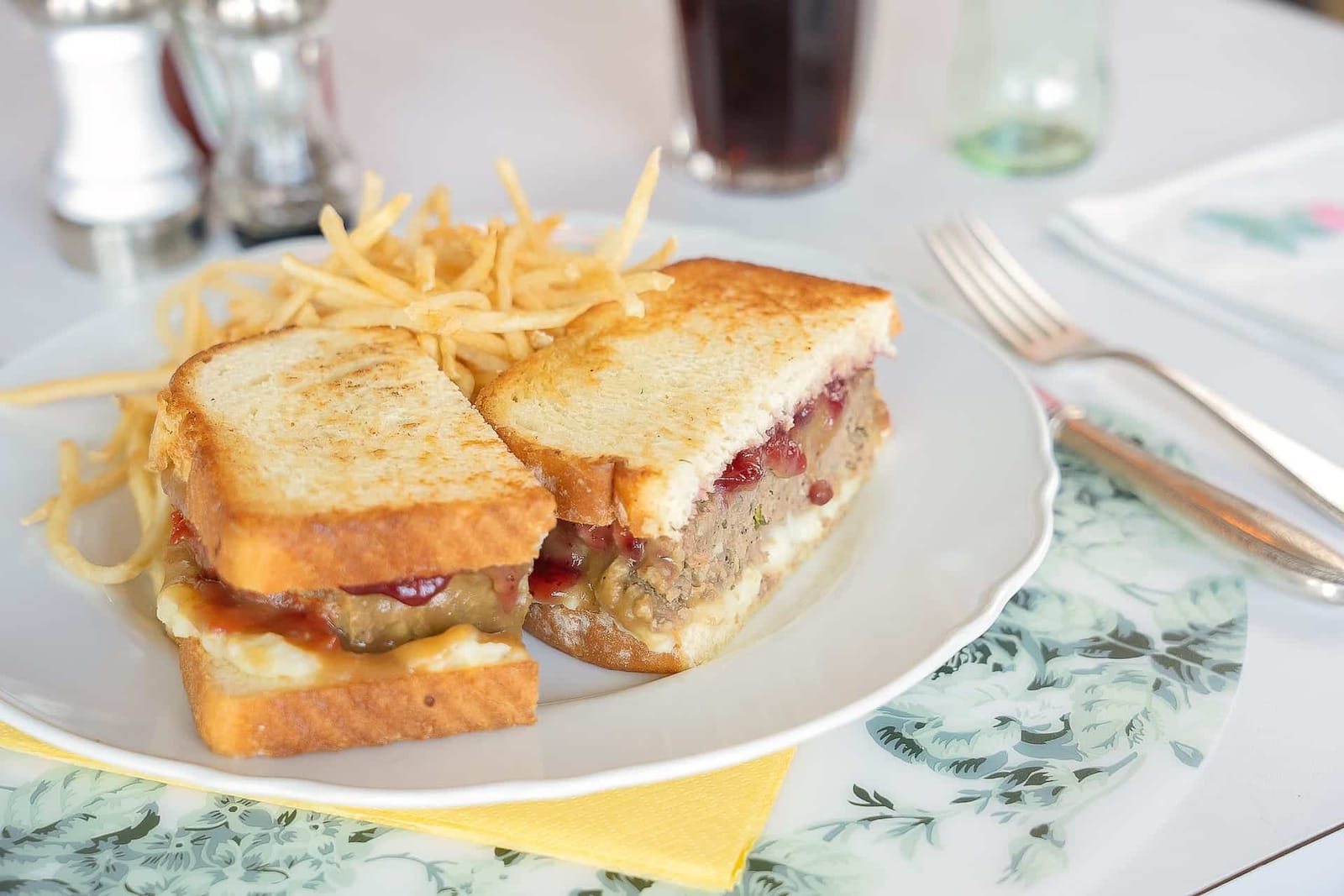 Winnie & Ethel's Downtown Diner