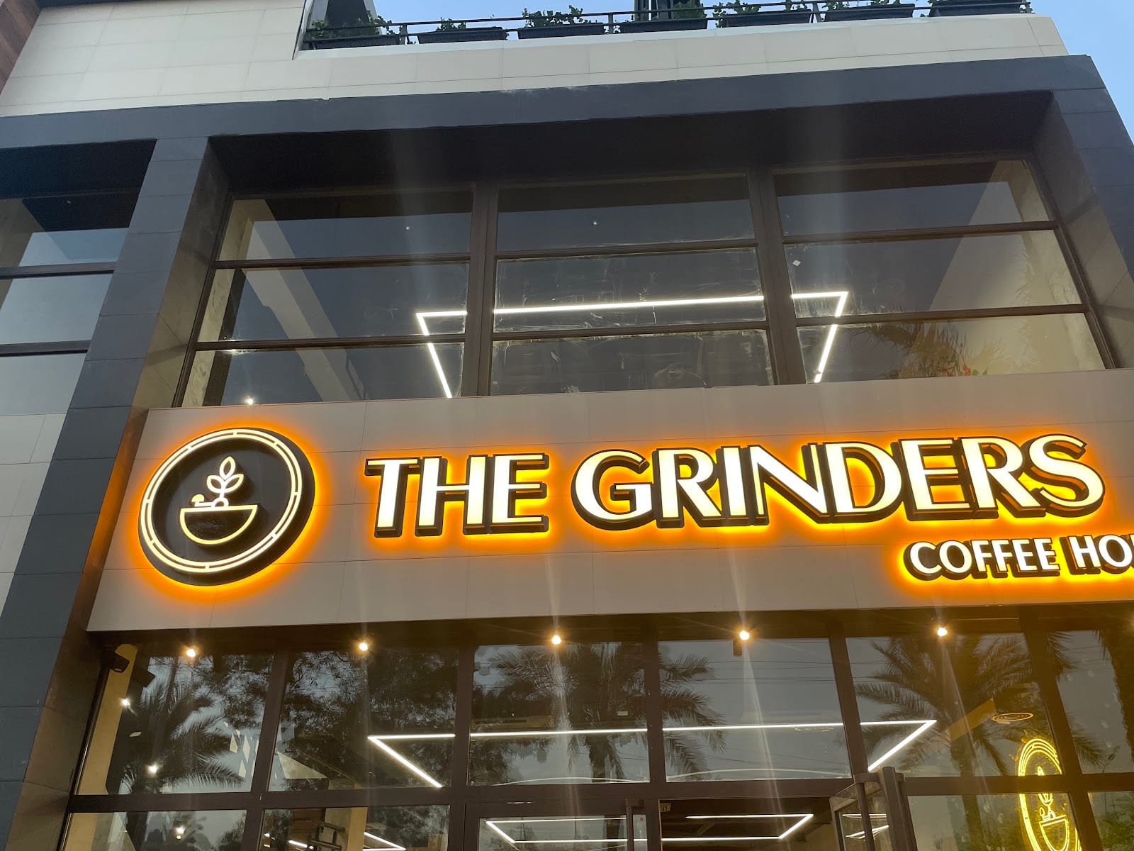 اليرموك - Grinders