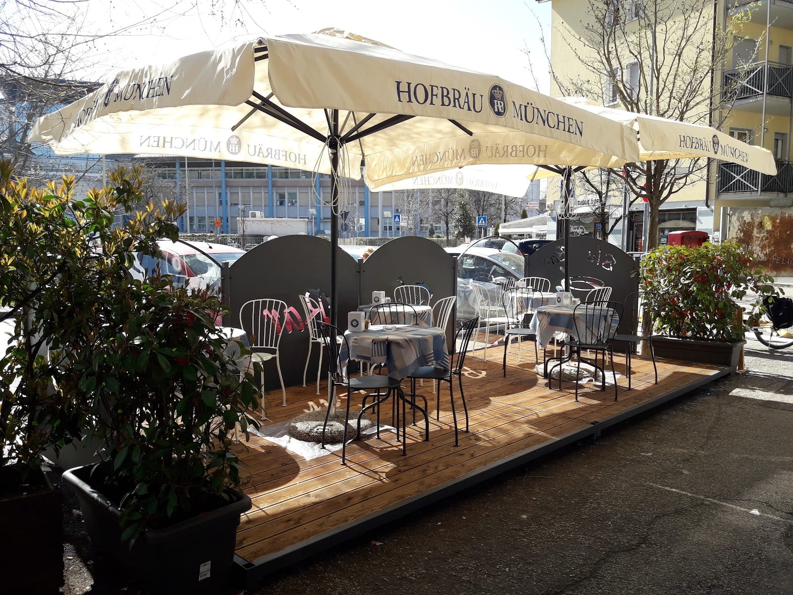 Blu Bar