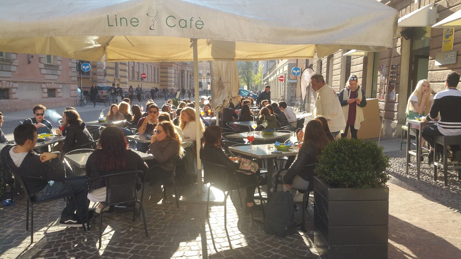 Line Cafè