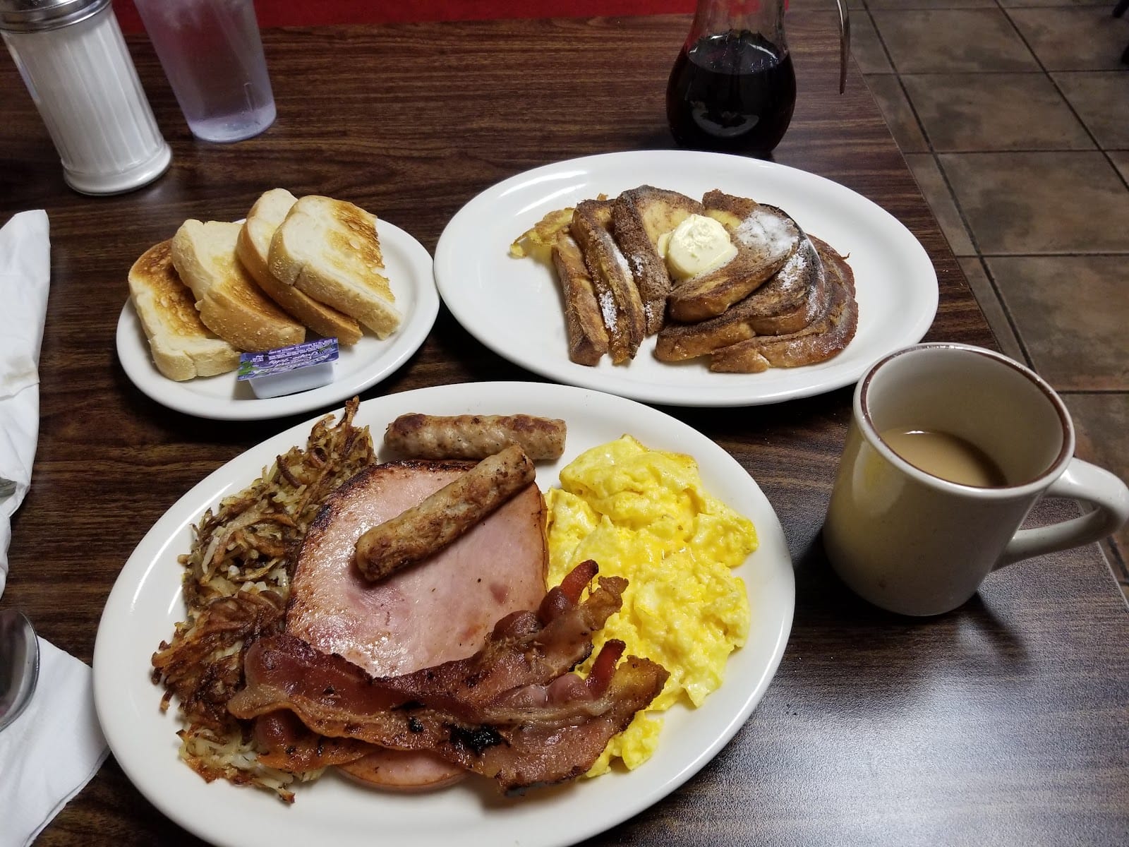 Polaris Street Café