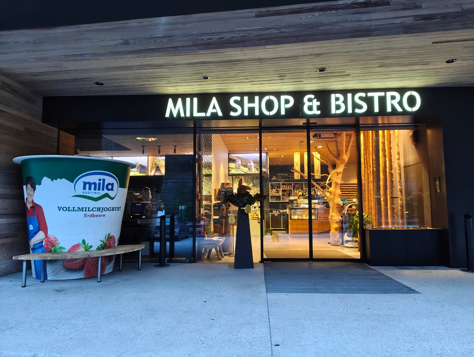 Mila Bistro
