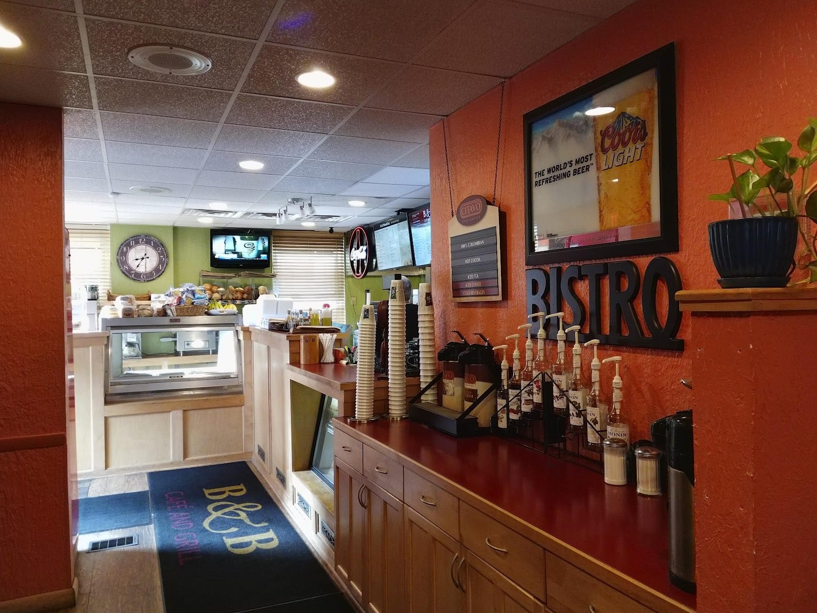 B&B Café and Grill