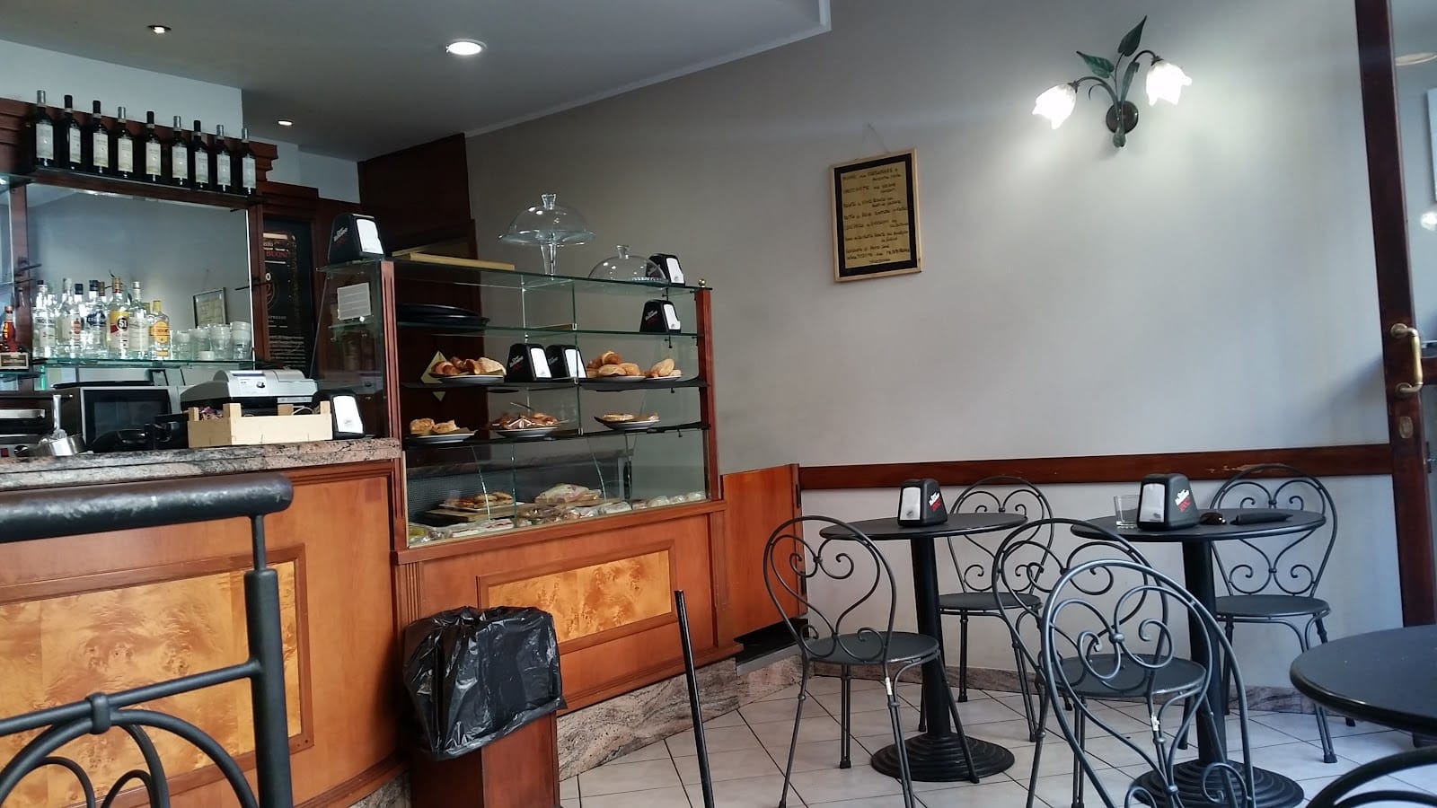 Gardenia Caffè Con Vitto