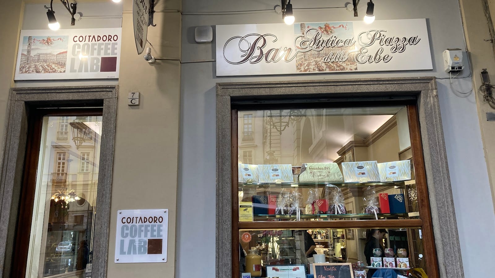 Bar Antica piazza delle erbe