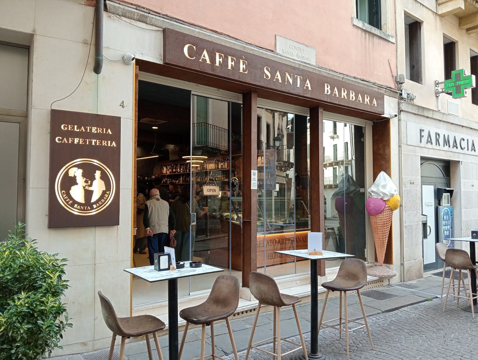 Caffé Santa Barbara