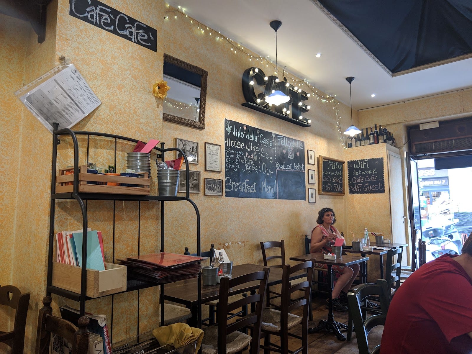 Cafè Cafè