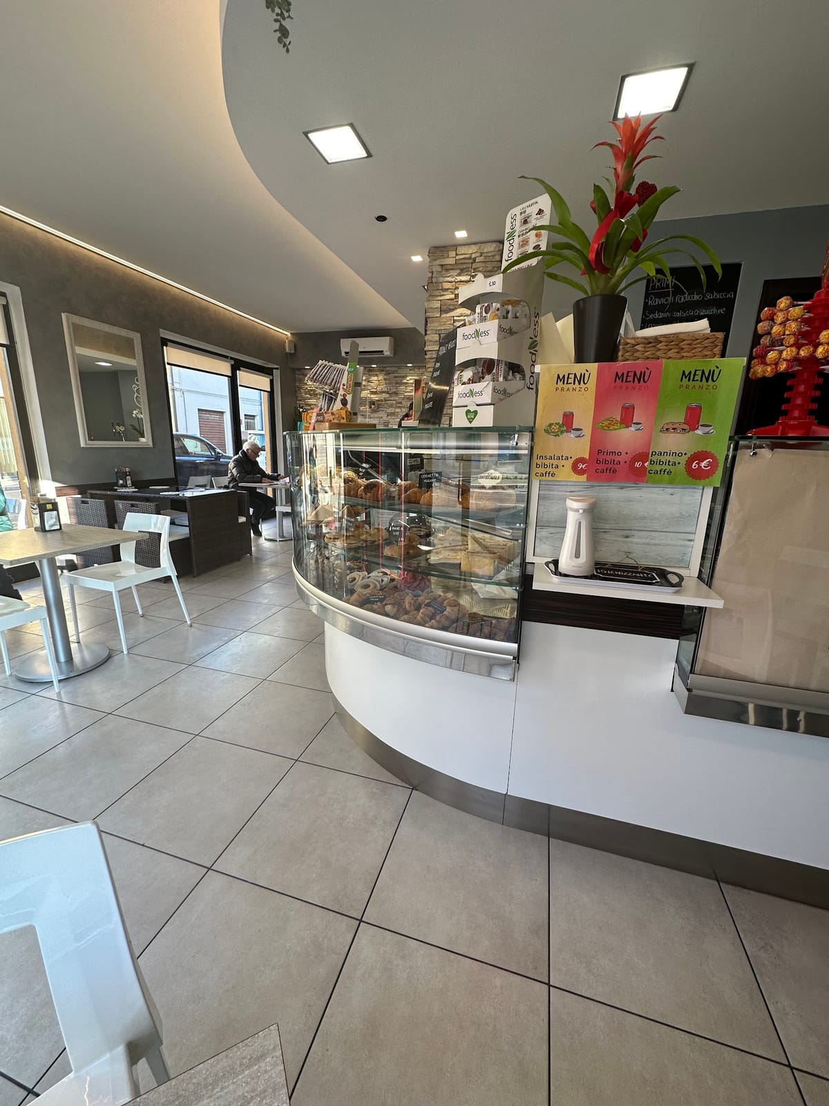 Il caffè dell'angolo