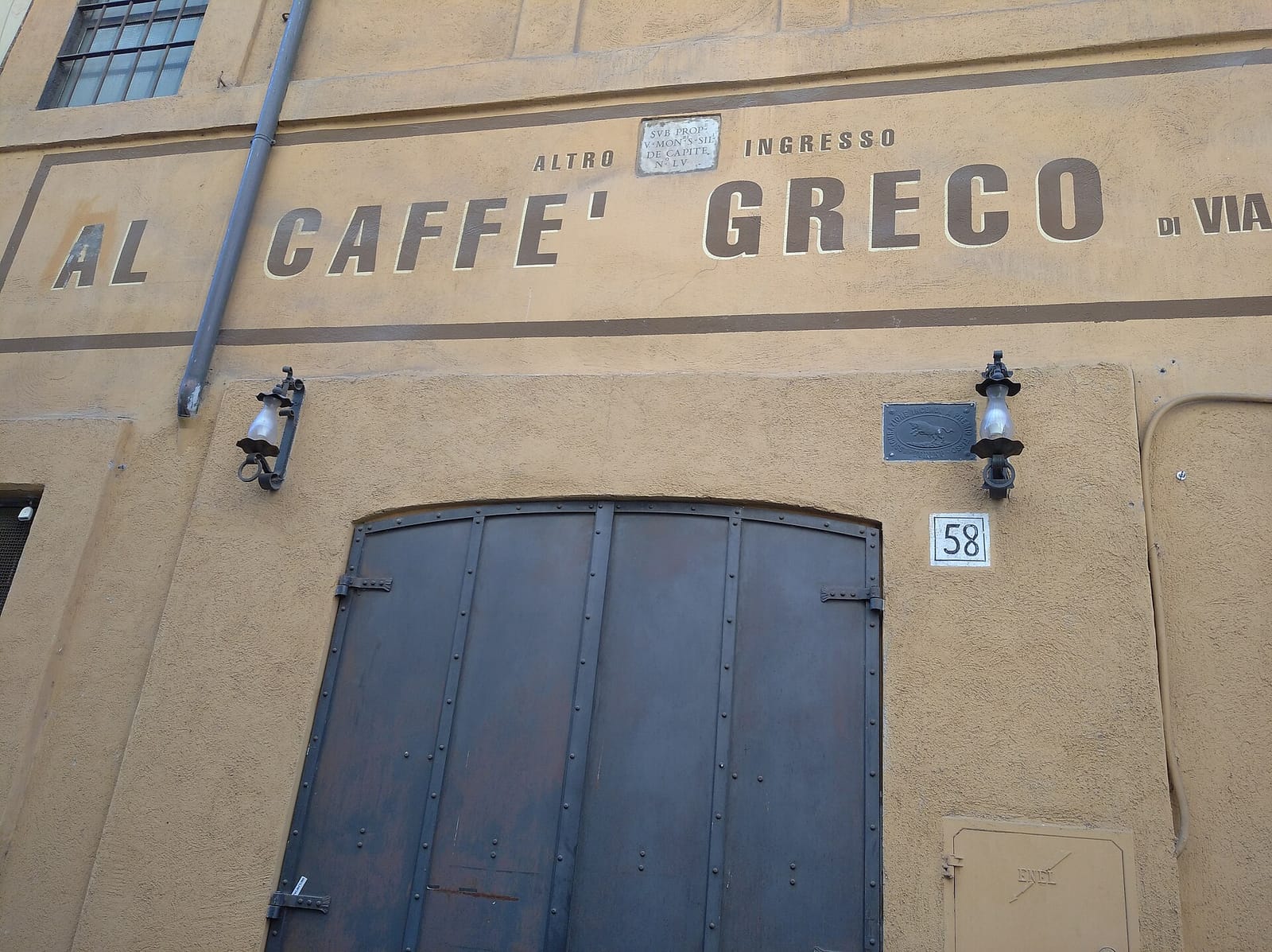 Le Bistro photo 3