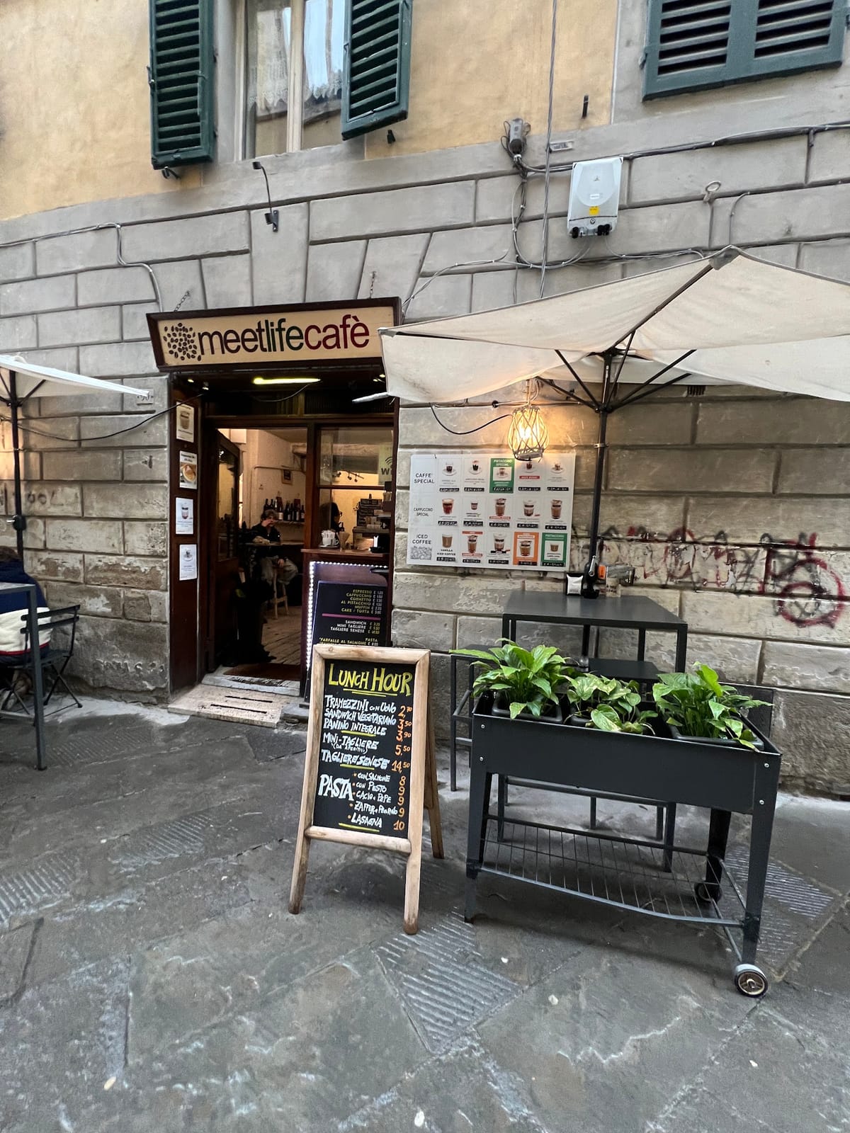 Meet Life Cafè