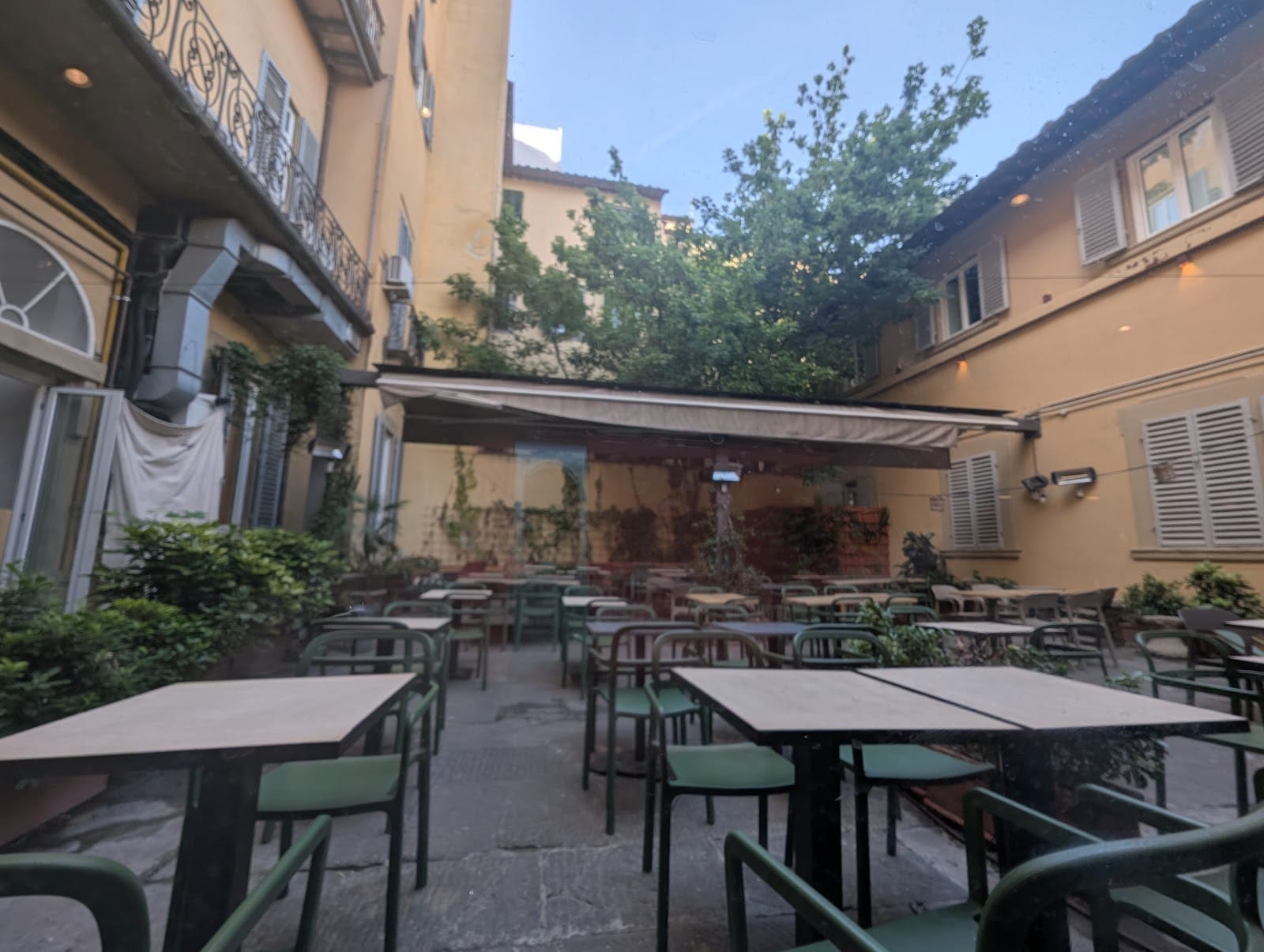 Shake Café