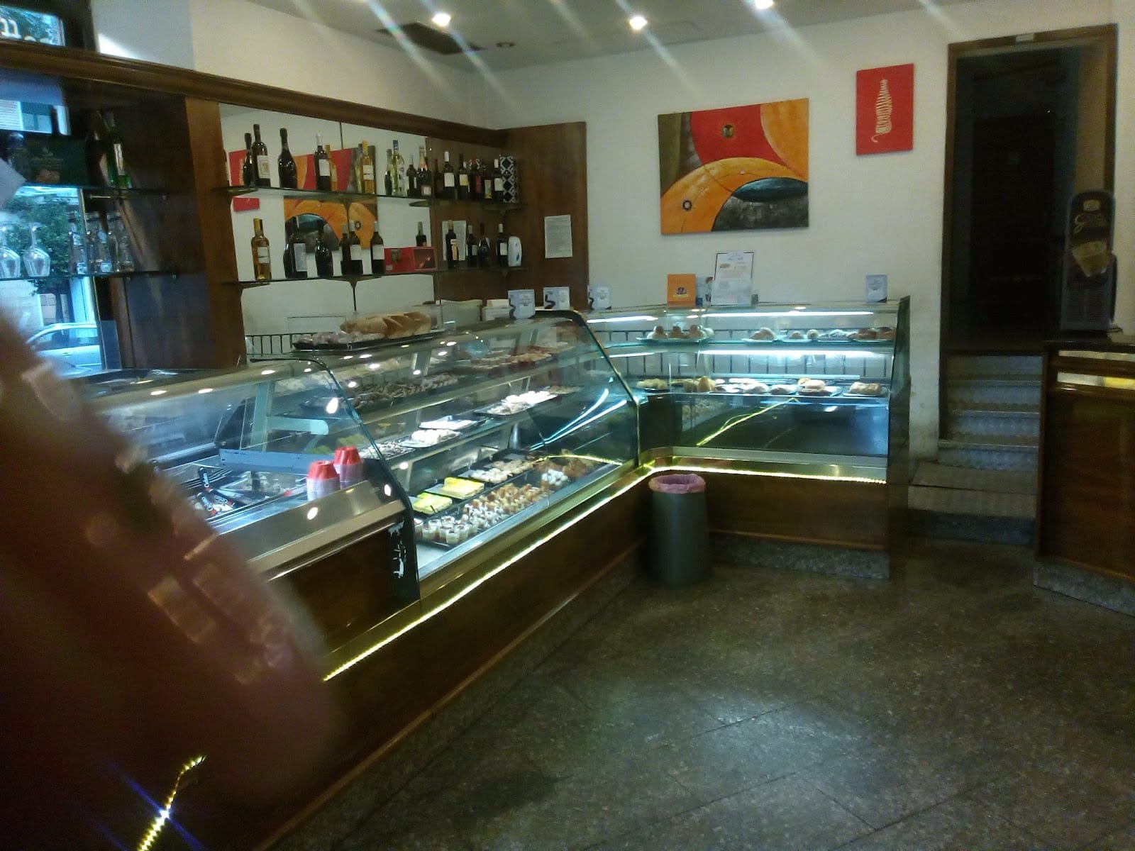 Coffee & Bakery