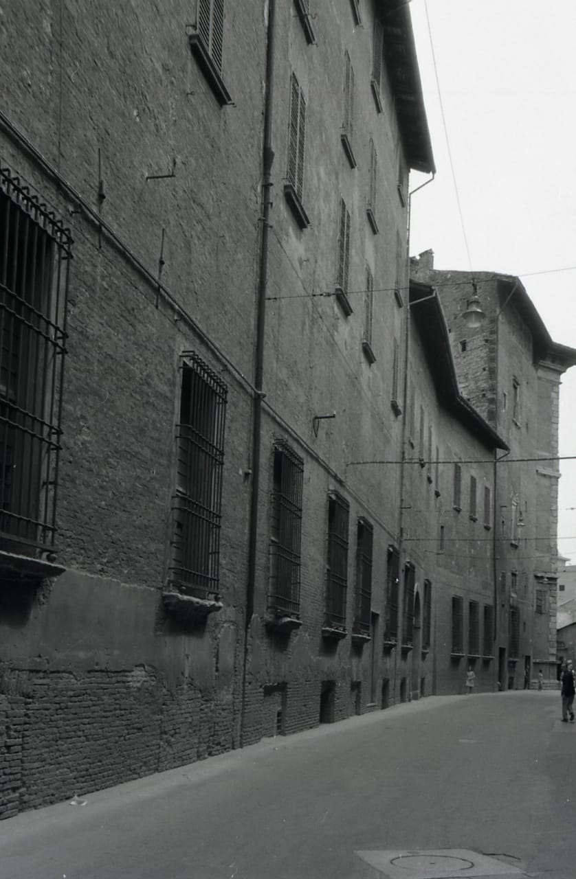 Fabrik in Righi photo 3