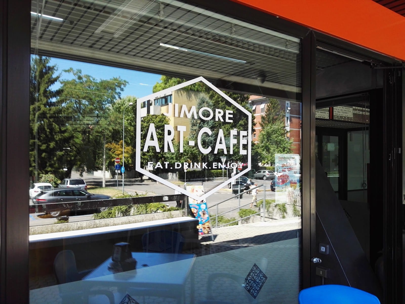 Jimore Art Café
