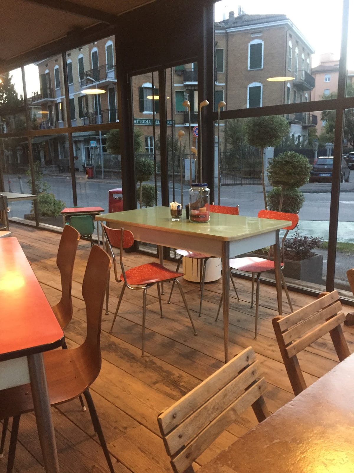 Le Petit Café