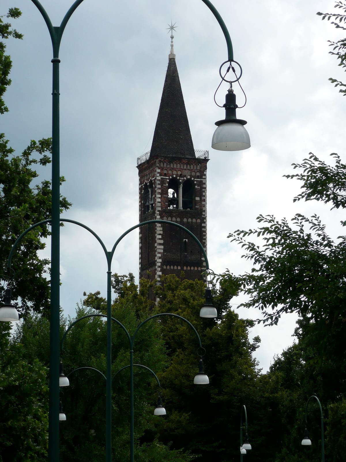 Nowhere photo 4