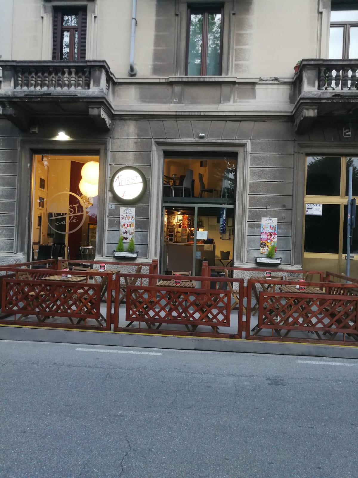 First Cafè