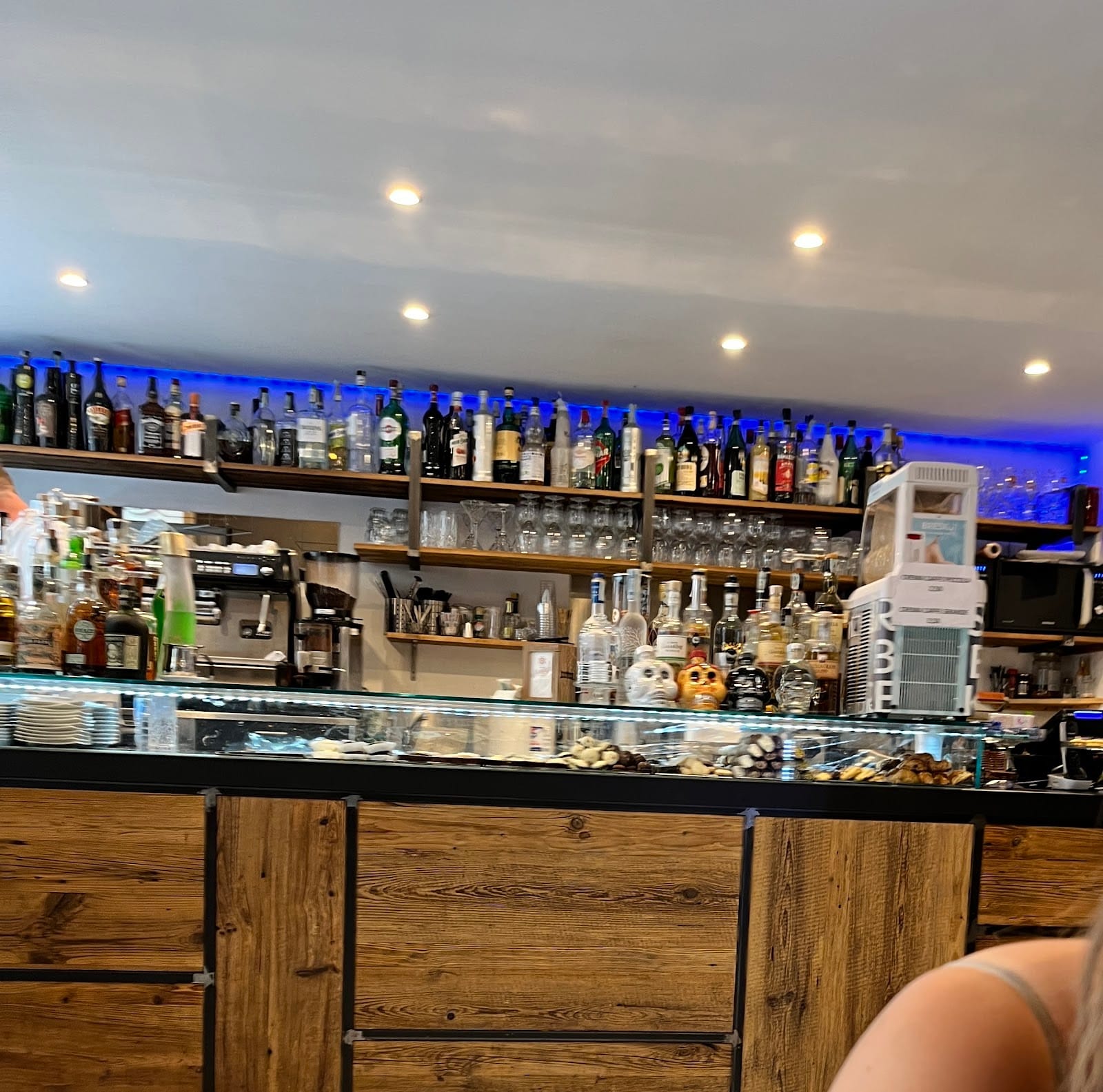 Stoica Bar